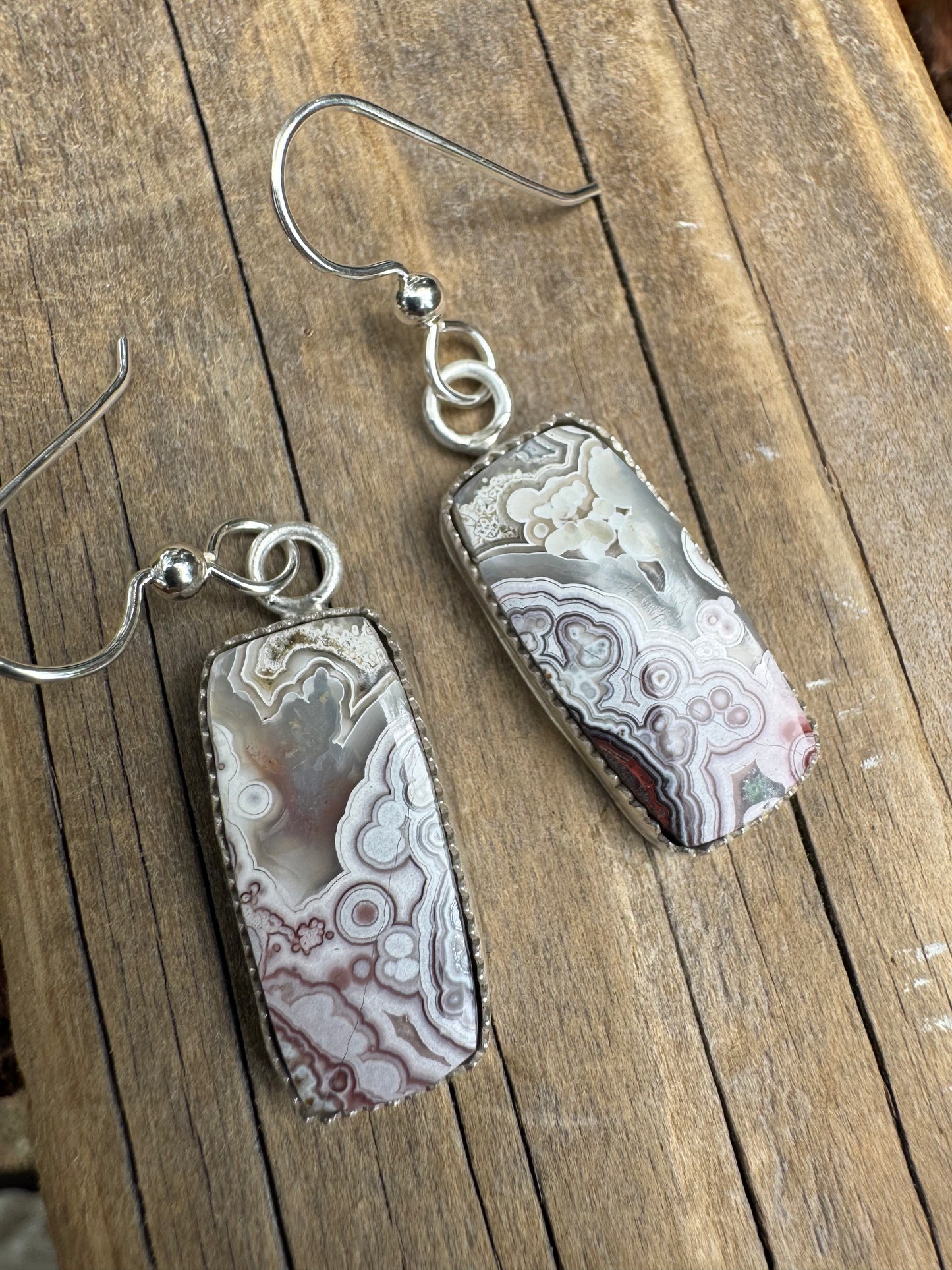 River Mist Lace Agate Earrings